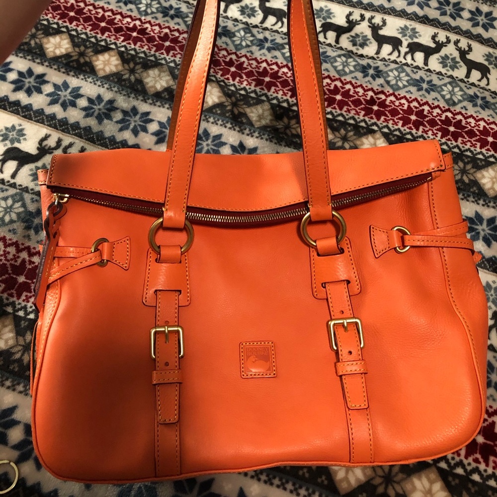 Dooney and bourke salmon colored purse